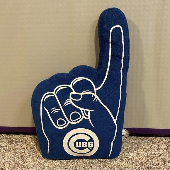 Vintage Chicago Cubs Fan Finger Pillow - Picture 1 of 6